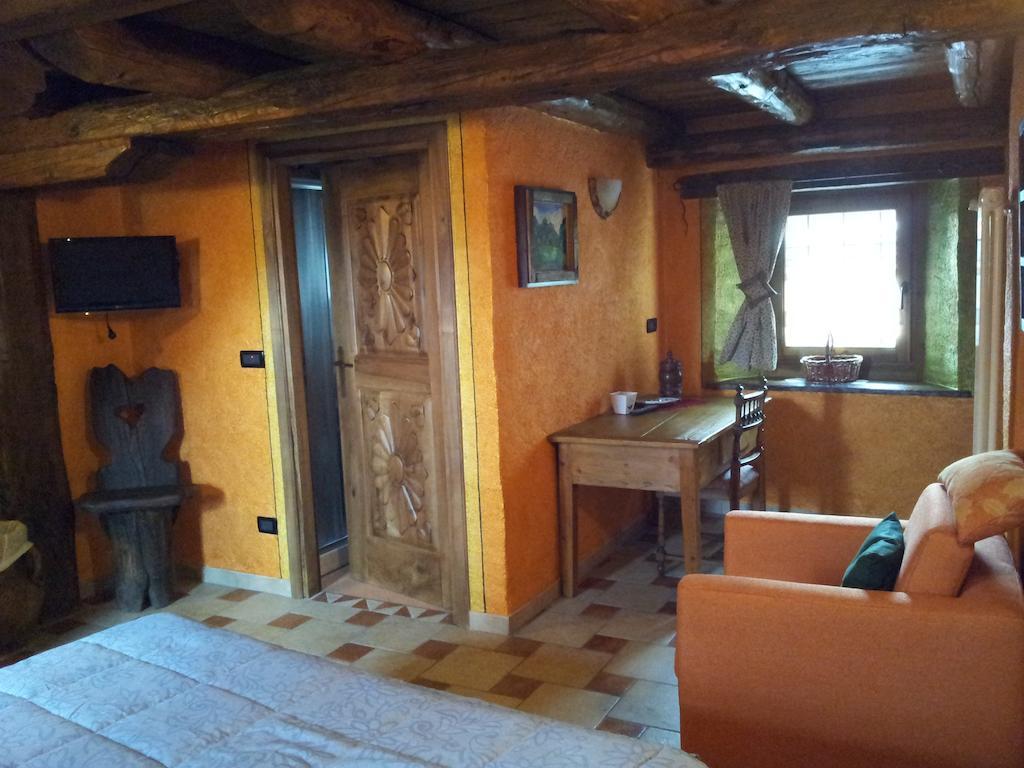 Affittacamere Saint Salod Charvensod Zimmer foto