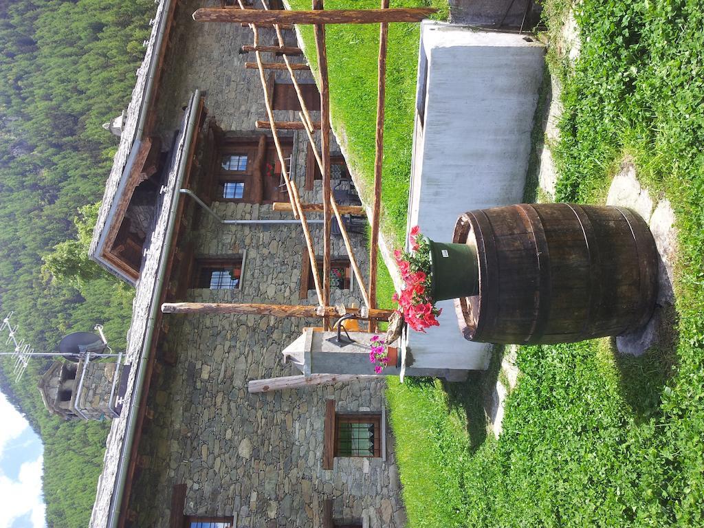 Affittacamere Saint Salod Charvensod Exterior foto